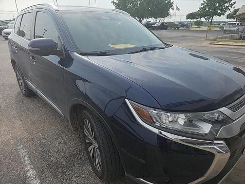 2020 Mitsubishi Outlander SEL