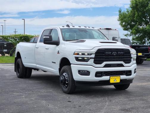 2025 RAM 3500 Laramie