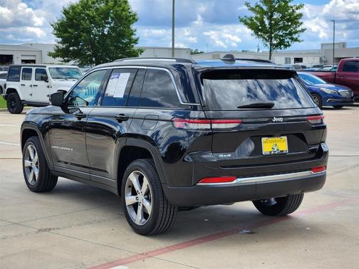 2022 Jeep Grand Cherokee Limited