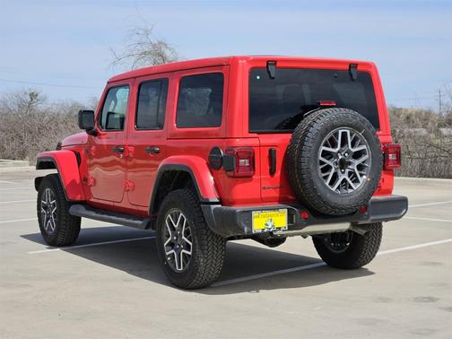 2025 Jeep Wrangler Sahara