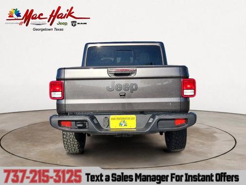 Granite Crystal Clearcoat Metallic 2026 Jeep Gladiator Texas Trail