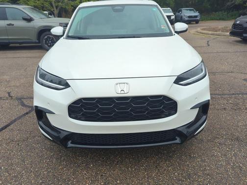 Platinum White Pearl 2024 Honda HR-V EX-L
