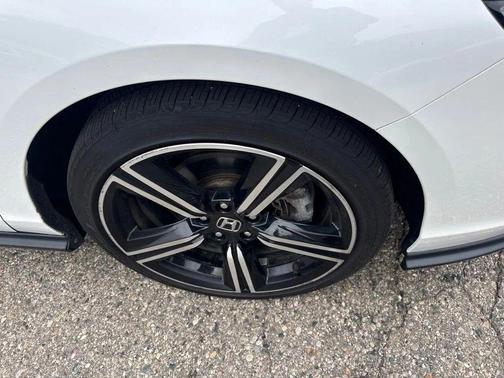 Platinum White Pearl 2023 Honda Accord Hybrid Sport