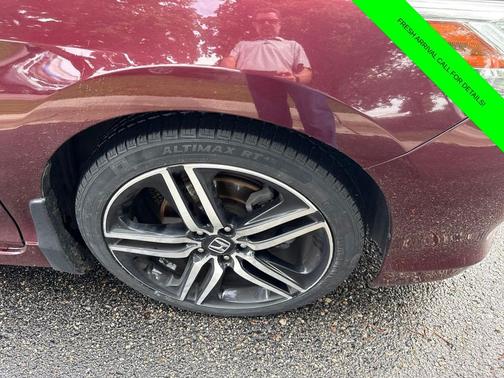 Basque Red Pearl II 2016 Honda Accord Touring