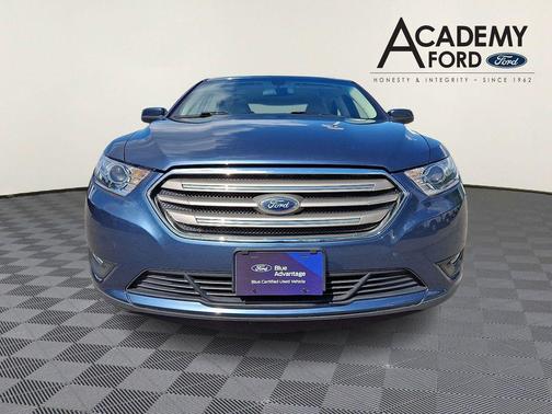 Blue Metallic 2019 Ford Taurus SEL