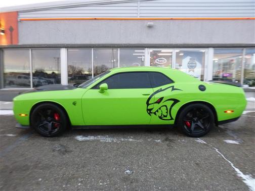 2015 Dodge Challenger SRT Hellcat