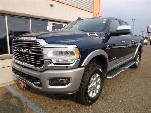 2021 RAM 3500 Laramie Crew Cab 4x4 6'4' Box