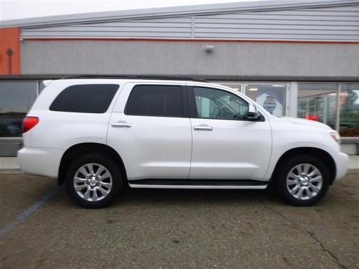 2014 Toyota Sequoia Platinum