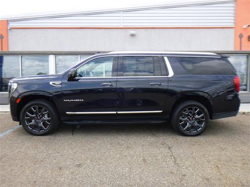 2024 GMC Yukon XL SLT
