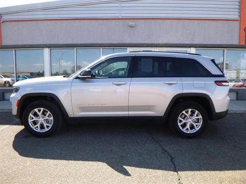 2023 Jeep Grand Cherokee Limited X