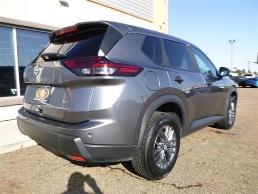 2024 Nissan Rogue S
