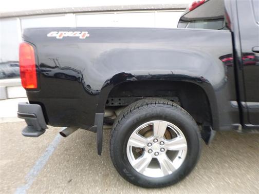 Black 2018 Chevrolet Colorado LT