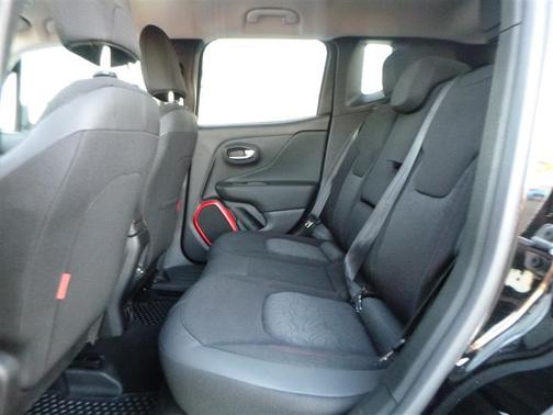 2018 Jeep Renegade Trailhawk