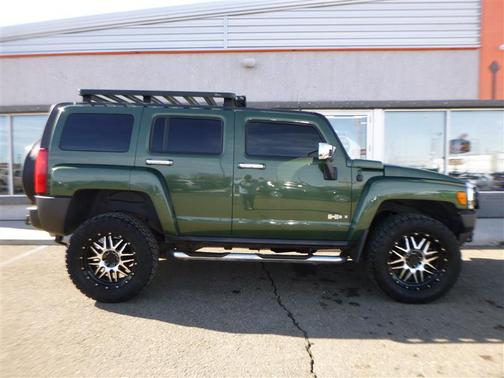 2006 Hummer H3 Base