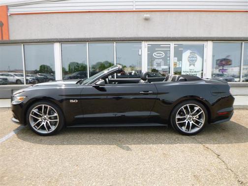 2017 Ford Mustang GT Premium