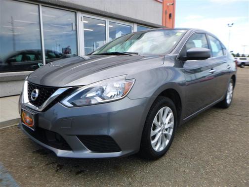 Gun Metallic 2018 Nissan Sentra SV
