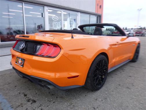 2021 Ford Mustang EcoBoost