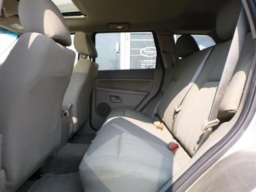 2005 Jeep Grand Cherokee Laredo