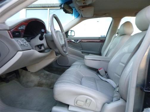 2004 Cadillac DeVille Base