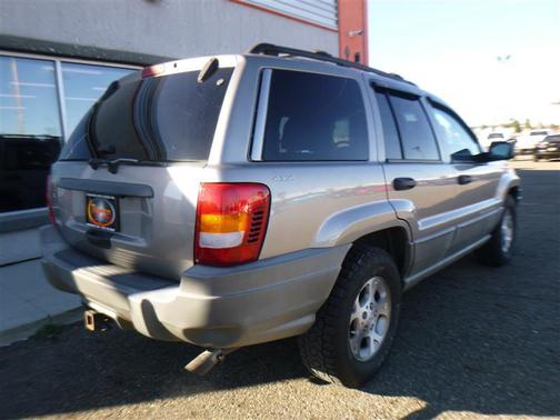 1999 Jeep Grand Cherokee Laredo 4WD