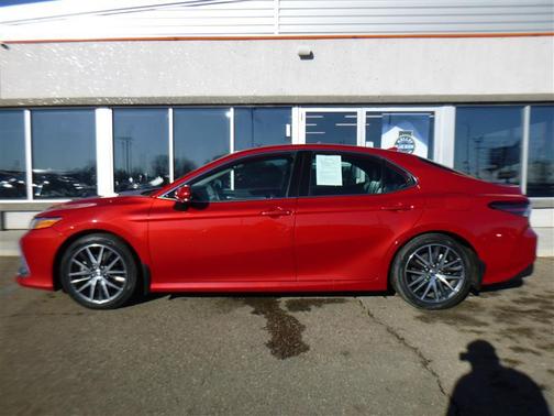 2024 Toyota Camry XLE