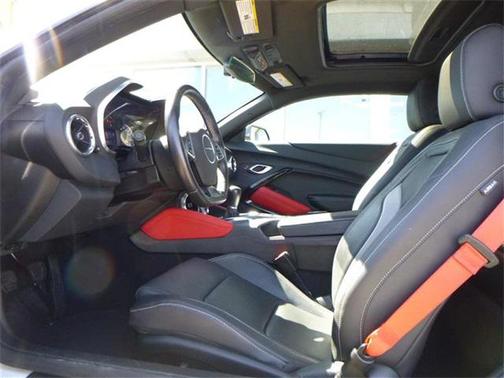 2023 Chevrolet Camaro 2LT