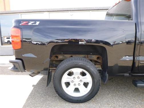 Black 2018 Chevrolet Silverado 1500 2LT