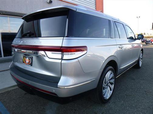 2022 Lincoln Navigator Reserve
