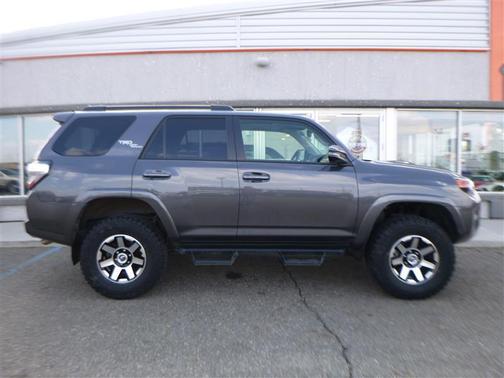 Magnetic Gray Metallic 2021 Toyota 4Runner TRD Off Road Premium