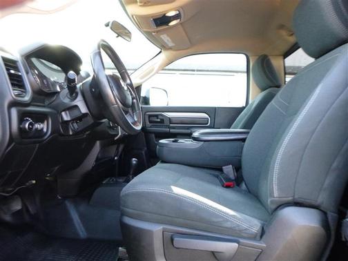 2020 RAM 2500 Tradesman Regular Cab 4X4 8' Box