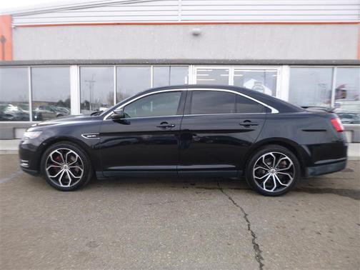 2018 Ford Taurus SHO