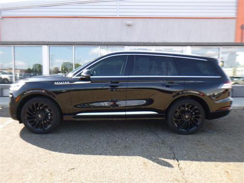2022 Lincoln Aviator Reserve AWD