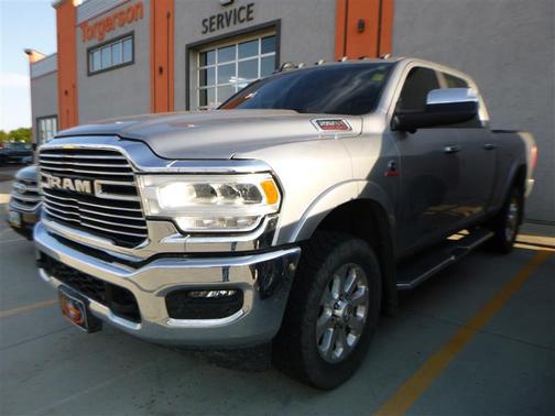 2022 RAM 2500 Laramie Crew Cab 4x4 6'4' Box