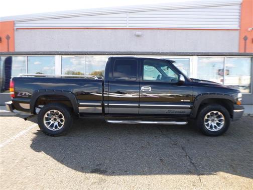2002 Chevrolet Silverado 1500 LS Extended Cab