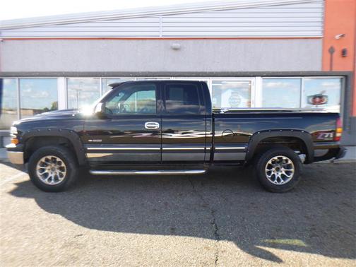 2002 Chevrolet Silverado 1500 LS Extended Cab