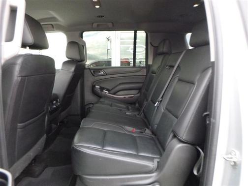 2017 GMC Yukon XL SLT