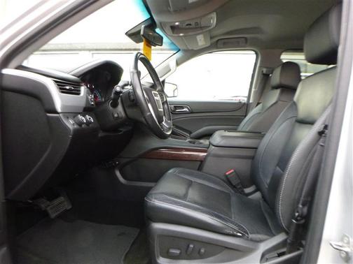 2017 GMC Yukon XL SLT