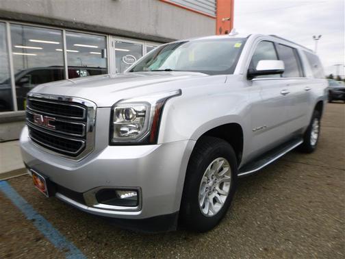 2017 GMC Yukon XL SLT