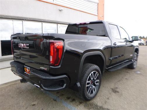 Onyx Black 2024 GMC Sierra 1500 AT4