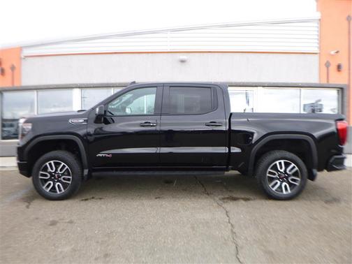 Onyx Black 2024 GMC Sierra 1500 AT4