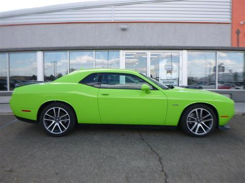Sublime Metallic Clearcoat 2023 Dodge Challenger R/T