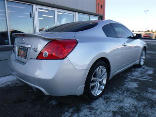 2011 Nissan Altima 3.5 SR