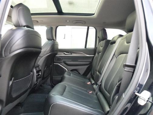 2022 Jeep Grand Cherokee 4xe Base
