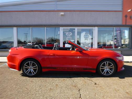 2017 Ford Mustang EcoBoost Premium