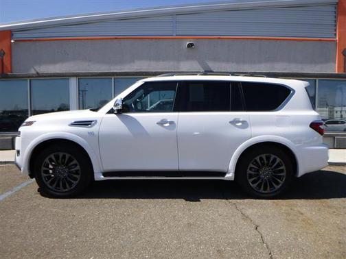 2022 Nissan Armada Platinum 4WD
