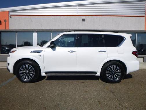 2022 Nissan Armada SL 4WD