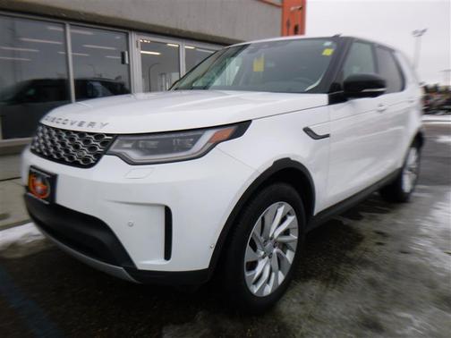 2024 Land Rover Discovery P300 S