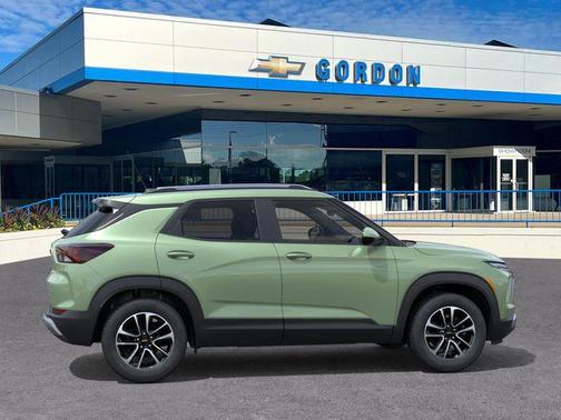 Green 2026 Chevrolet Trailblazer LT