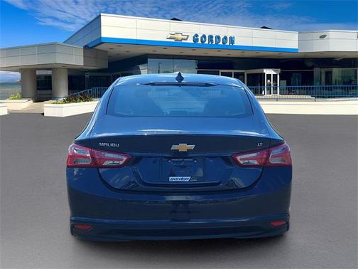 2022 Chevrolet Malibu FWD LT