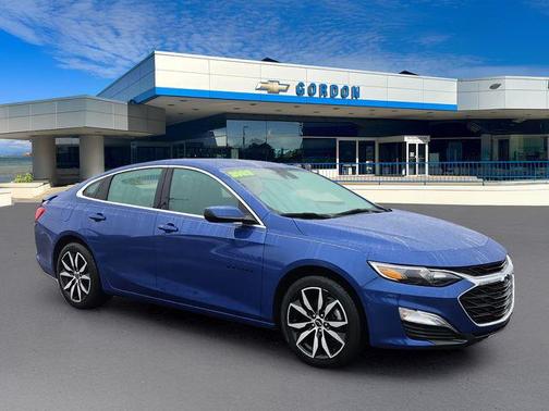 2023 Chevrolet Malibu FWD RS